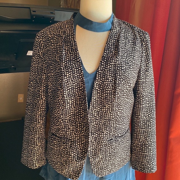 41 Hawthorn Silk Blouse - Picture 6 of 7